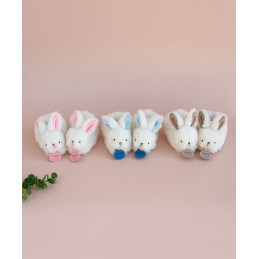 Coffret cadeau naissance chaussons lapin bleu avec hochet - 0/6 mois